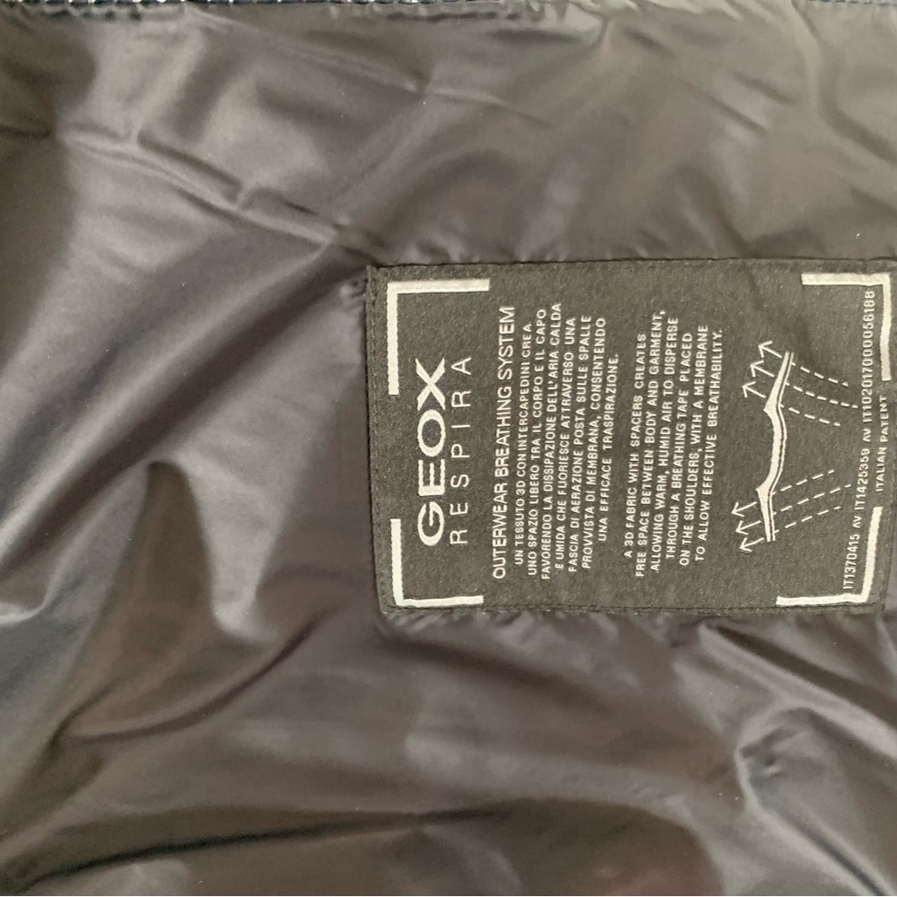 GEOX High-Shine Puffer Coat in Blue NWOT - Picture 8 of 9
